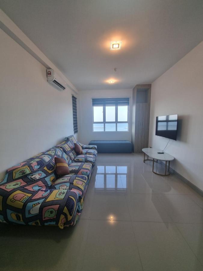 Seaside Haven Homestay Seaview Unit With Pool Opposite Ktcc & Mayang Mall - Pangsapuri Ladang Tanjung Kuala Terengganu Exterior foto